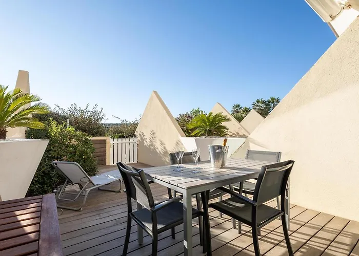 Apartment Le Cassis Heliopolis Luxe - Terrasse Plein Sud - Garage - Plage A Pied - Village Naturiste *