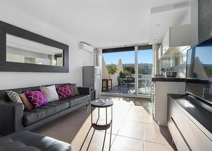 Apartment Le Cassis Heliopolis Luxe - Terrasse Plein Sud - Garage - Plage A Pied - Village Naturiste *